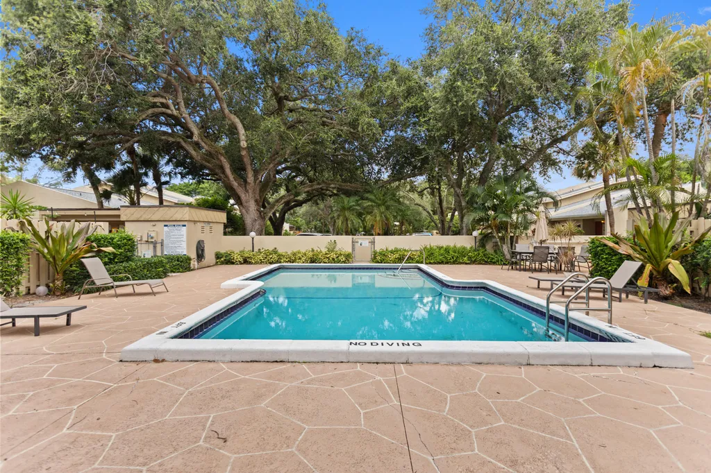 1400 NW 9th Avenue Boca Raton FL 33486