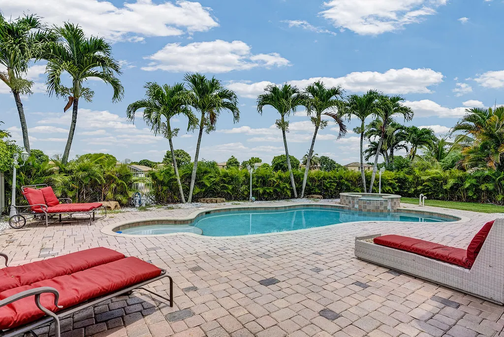 10287 Olde Clydesdale Circle Lake Worth FL 33449