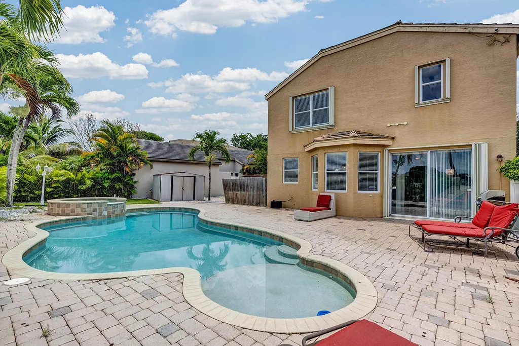 10287 Olde Clydesdale Circle Lake Worth FL 33449
