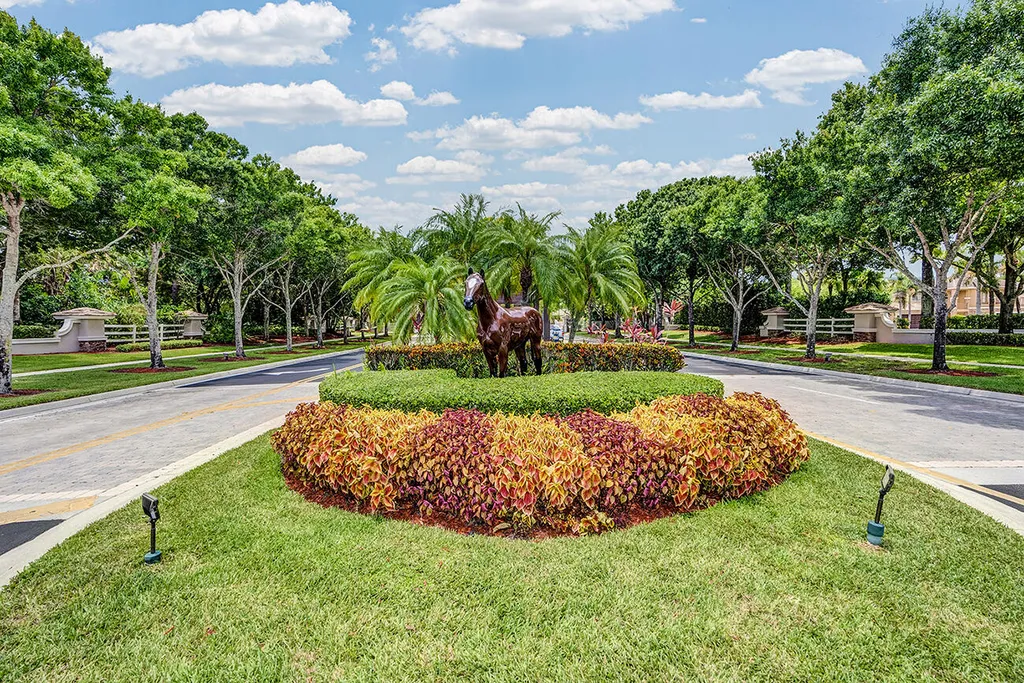 10287 Olde Clydesdale Circle Lake Worth FL 33449