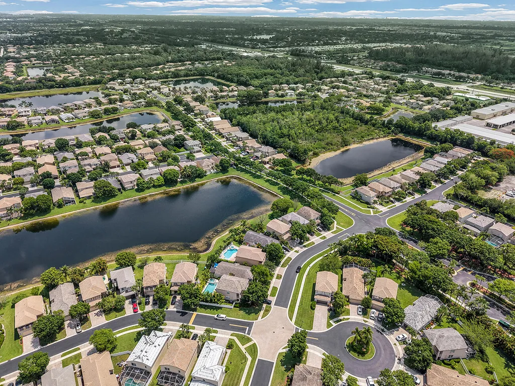 10287 Olde Clydesdale Circle Lake Worth FL 33449