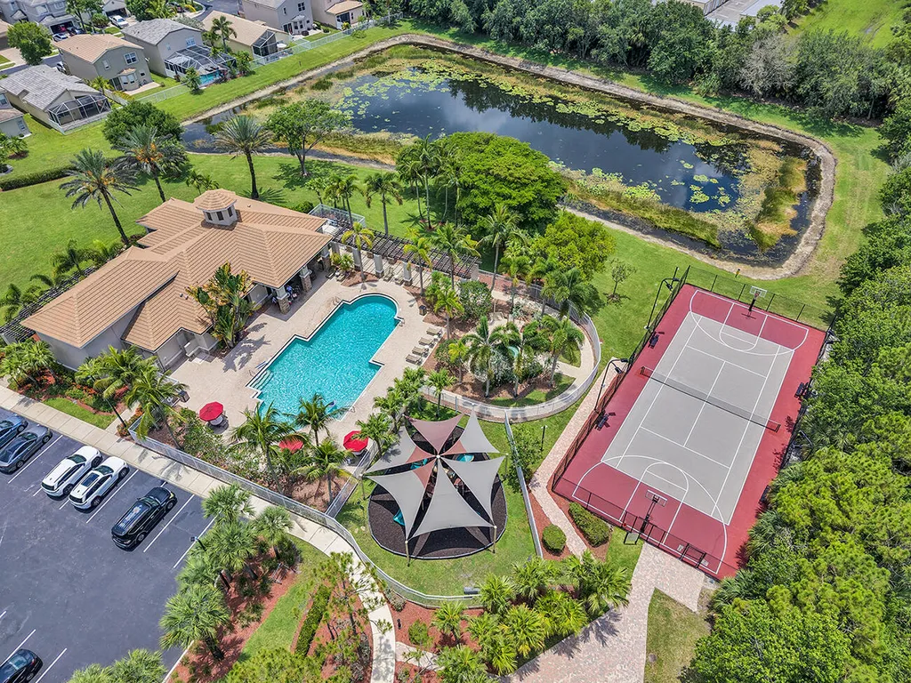 10287 Olde Clydesdale Circle Lake Worth FL 33449