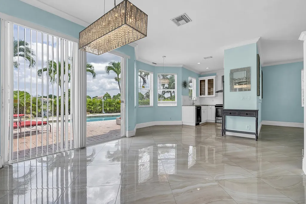 10287 Olde Clydesdale Circle Lake Worth FL 33449