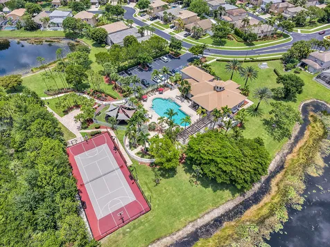 10287 Olde Clydesdale Circle Lake Worth FL 33449