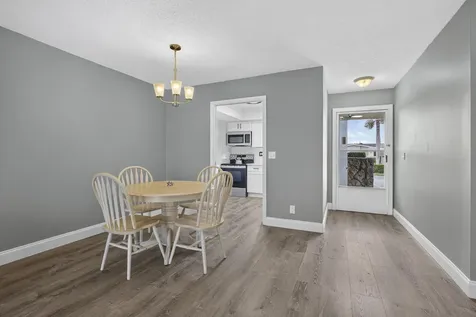 2703 Dudley Drive W West Palm Beach FL 33415