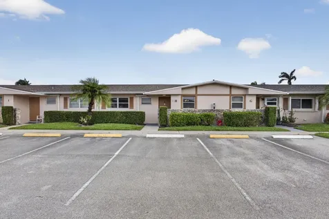 2703 Dudley Drive W West Palm Beach FL 33415