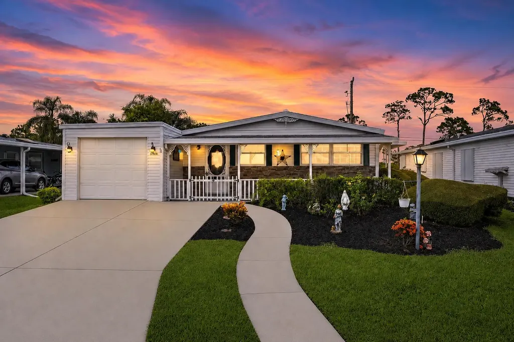 8400 Gallberry Circle Port St Lucie FL 34952