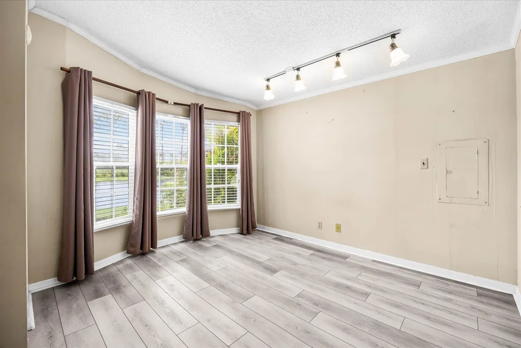 8400 Gallberry Circle Port St Lucie FL 34952