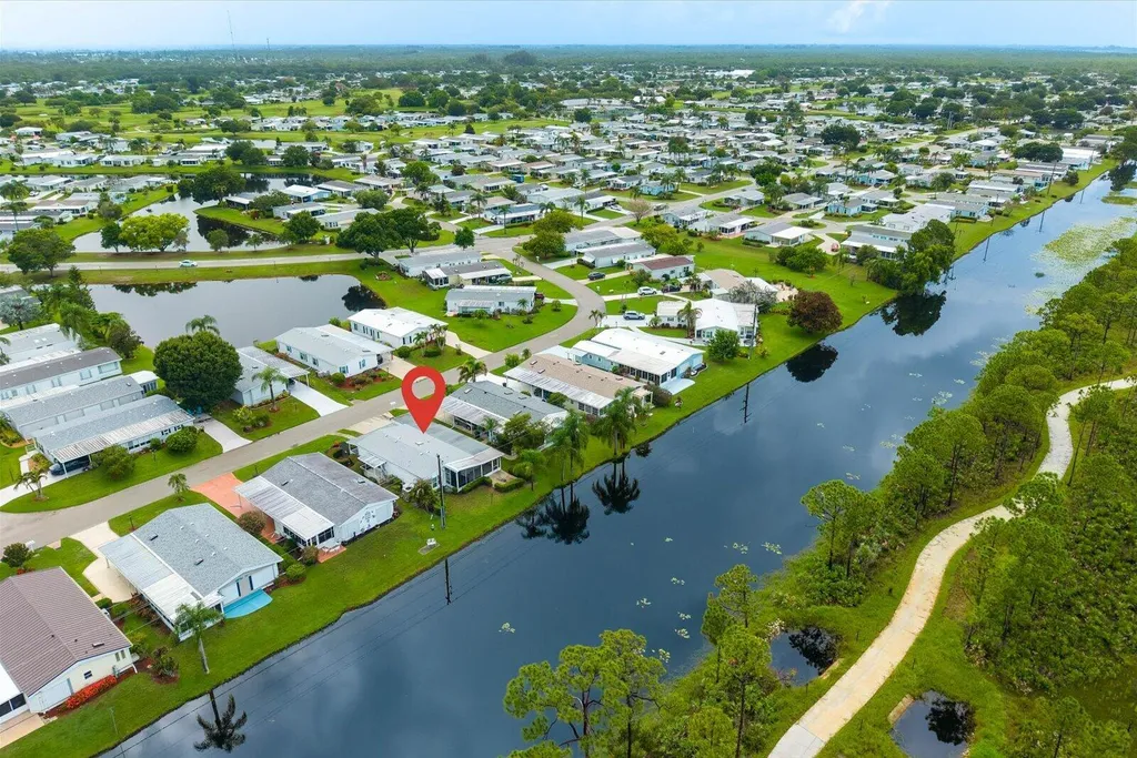 8400 Gallberry Circle Port St Lucie FL 34952