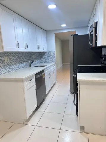 3101 NW 47th Terrace Lauderdale Lakes FL 33319
