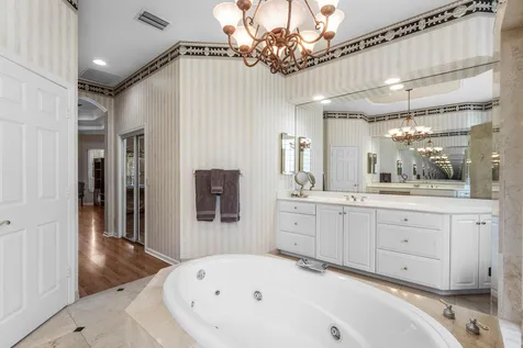 911 Forest Glen Lane Wellington FL 33414
