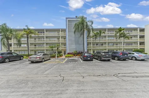 2056 Ainslie D Boca Raton FL 33434