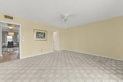 2056 Ainslie D Boca Raton FL 33434