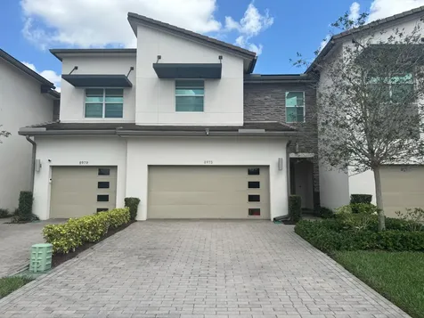 8975 Kingsmoor Way Lake Worth FL 33467