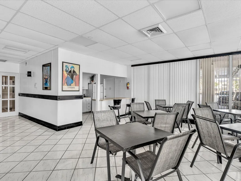 1410 S Ocean Drive Hollywood FL 33019