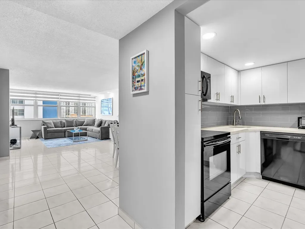 1410 S Ocean Drive Hollywood FL 33019