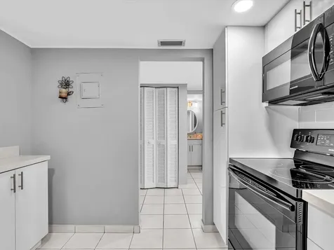 1410 S Ocean Drive Hollywood FL 33019