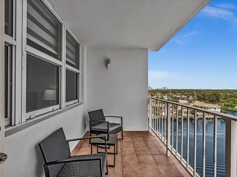1410 S Ocean Drive Hollywood FL 33019