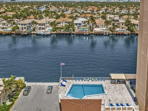 1410 S Ocean Drive Hollywood FL 33019