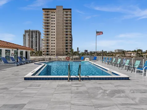 1410 S Ocean Drive Hollywood FL 33019