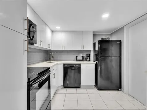 1410 S Ocean Drive Hollywood FL 33019