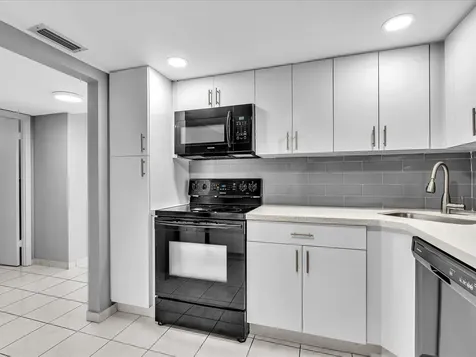 1410 S Ocean Drive Hollywood FL 33019