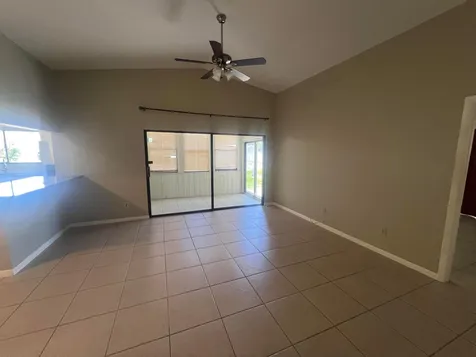 7 Islington Place Boynton Beach FL 33426