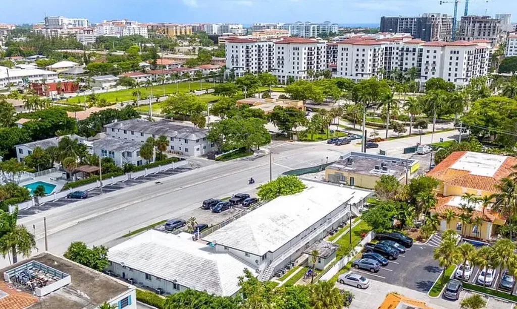 330 W Camino Real Boca Raton FL 33432