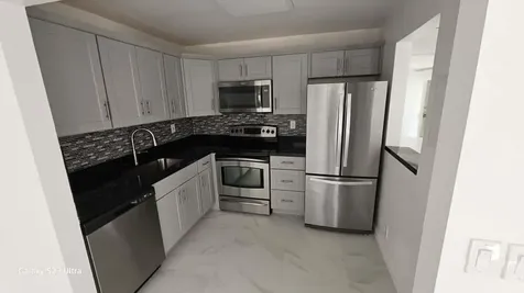 400 Piedmont I Delray Beach FL 33484