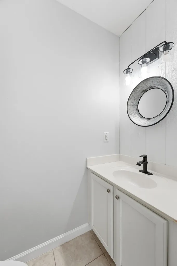 8057 Murano Circle Palm Beach Gardens FL 33418