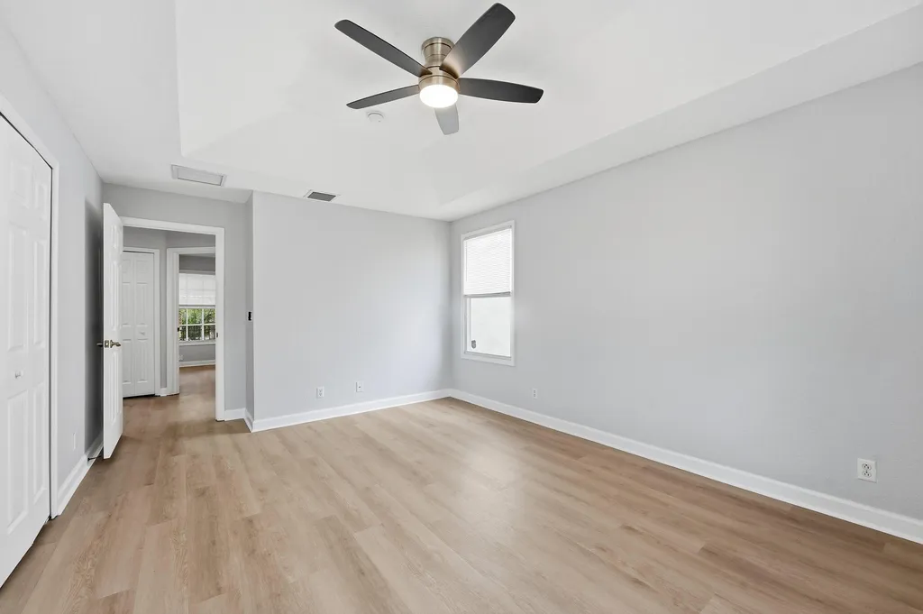 8057 Murano Circle Palm Beach Gardens FL 33418
