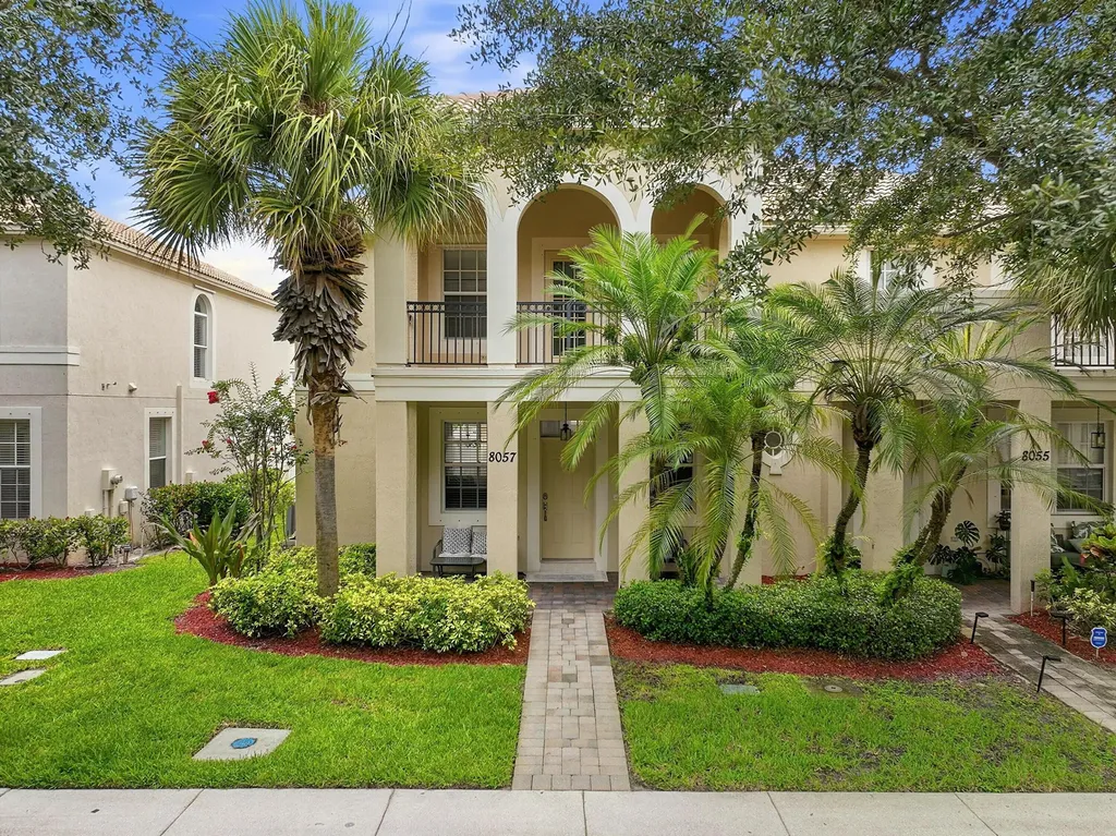 8057 Murano Circle Palm Beach Gardens FL 33418