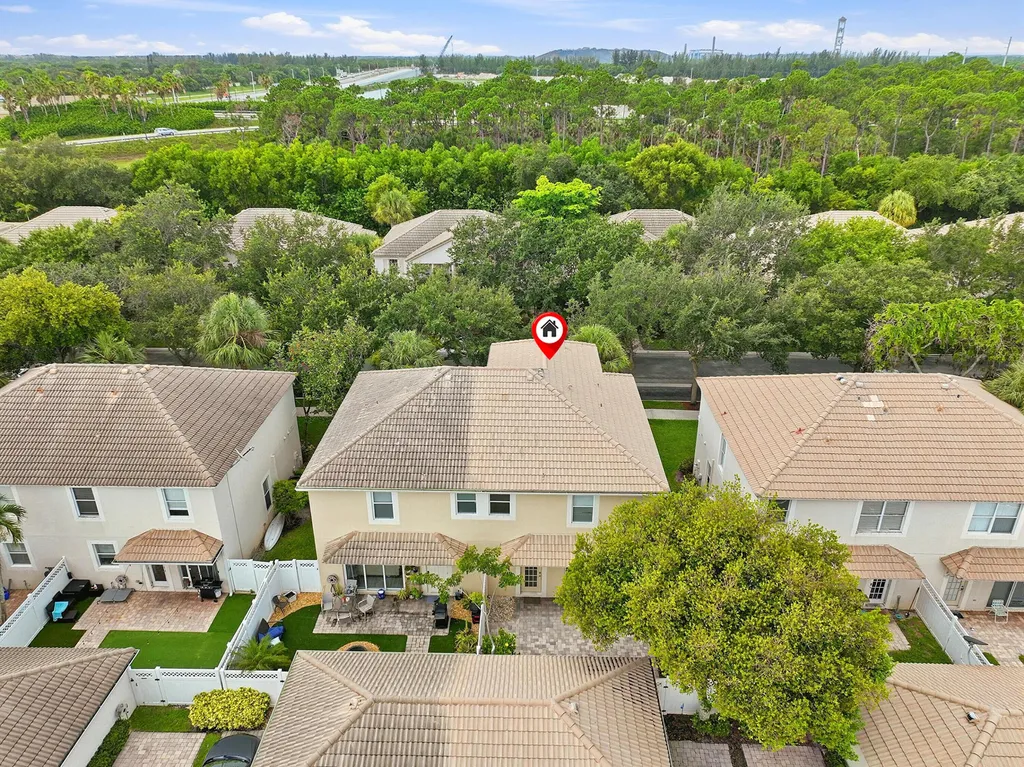 8057 Murano Circle Palm Beach Gardens FL 33418