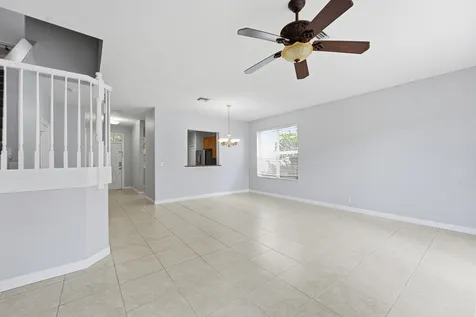 8057 Murano Circle Palm Beach Gardens FL 33418