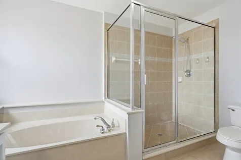 8057 Murano Circle Palm Beach Gardens FL 33418