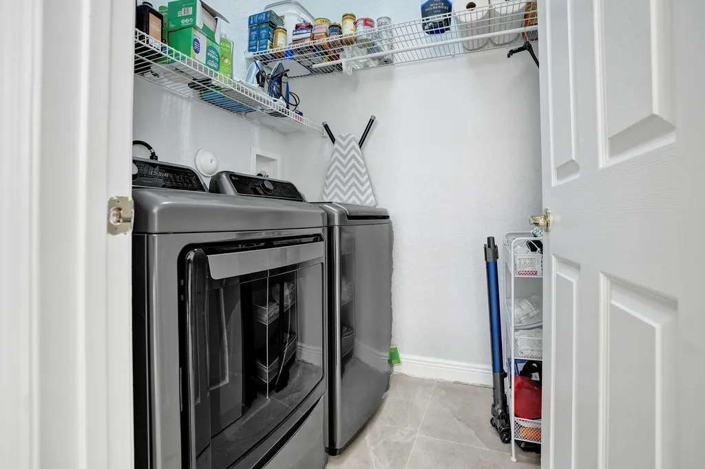 5860 NW 120th Avenue Coral Springs FL 33076