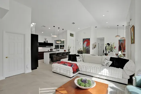 5860 NW 120th Avenue Coral Springs FL 33076