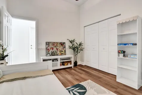 5860 NW 120th Avenue Coral Springs FL 33076