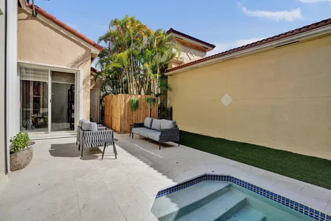 5860 NW 120th Avenue Coral Springs FL 33076