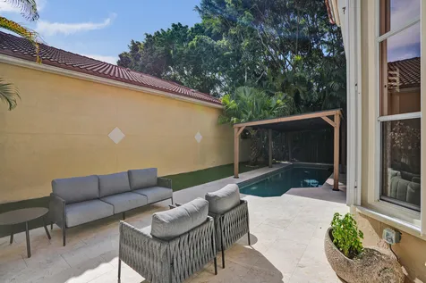 5860 NW 120th Avenue Coral Springs FL 33076