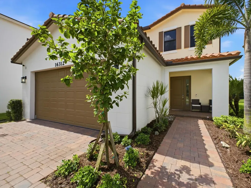 16312 Sandy Shore Drive Westlake FL 33470