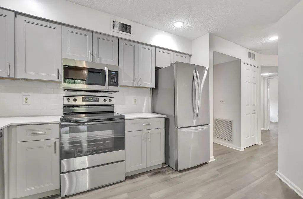 5640 Coach House Circle Boca Raton FL 33486