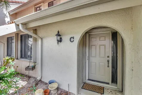 5640 Coach House Circle Boca Raton FL 33486