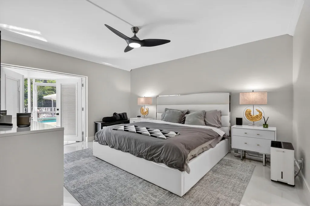 700 NE Harbour Terrace Boca Raton FL 33431