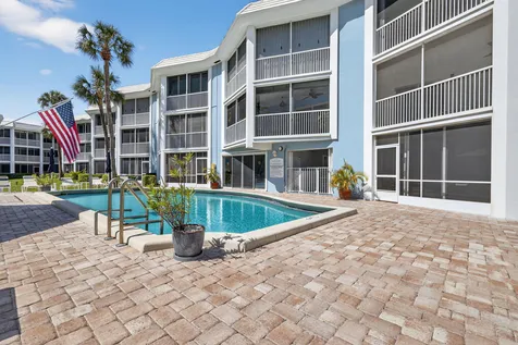 700 NE Harbour Terrace Boca Raton FL 33431