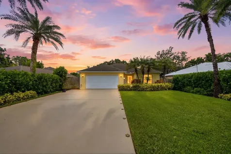 3772 SE Upper Street Stuart FL 34997