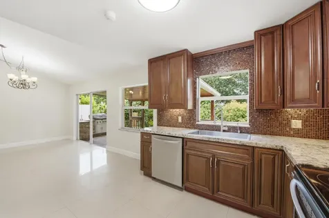 3772 SE Upper Street Stuart FL 34997
