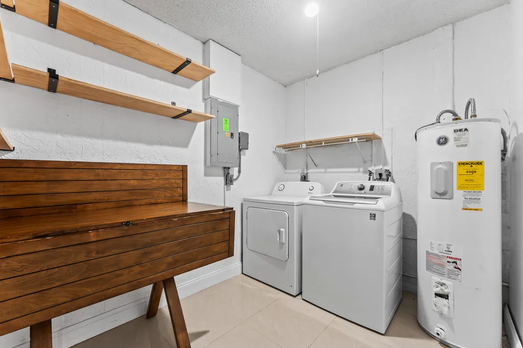 18443 Ruffian Way Boca Raton FL 33496