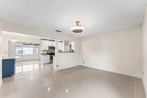 18443 Ruffian Way Boca Raton FL 33496