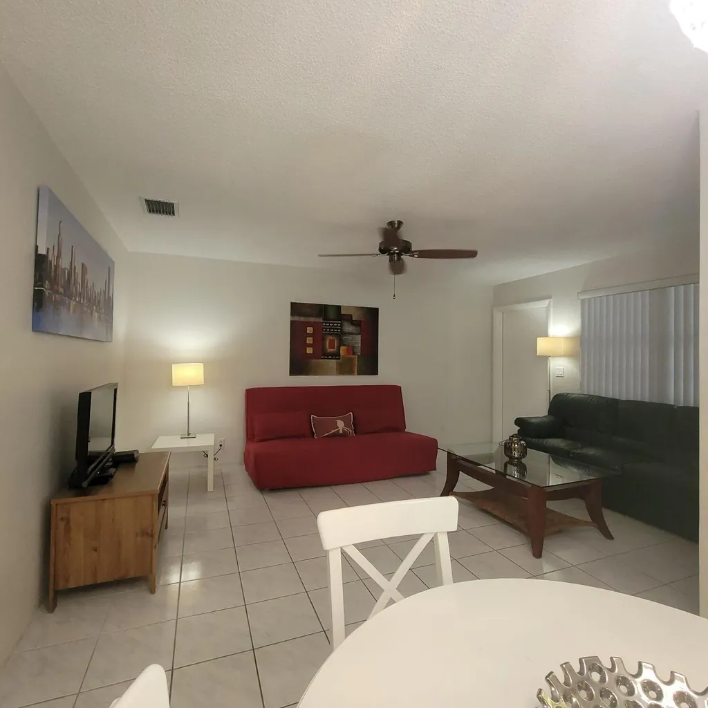 1818 Rodman Street Hollywood FL 33020